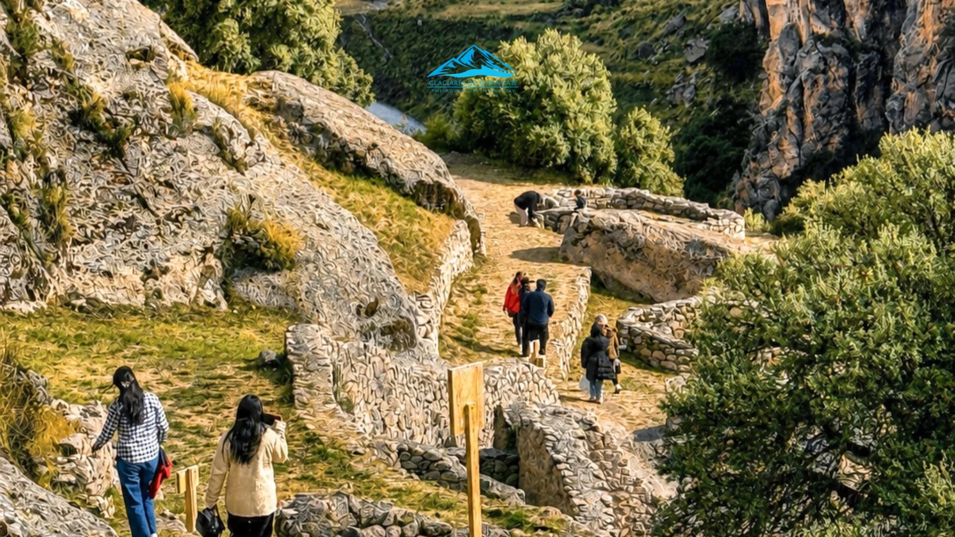 Sitio Arqueologico de Taqrachullo Sitio Arqueologico de Taqrachullo